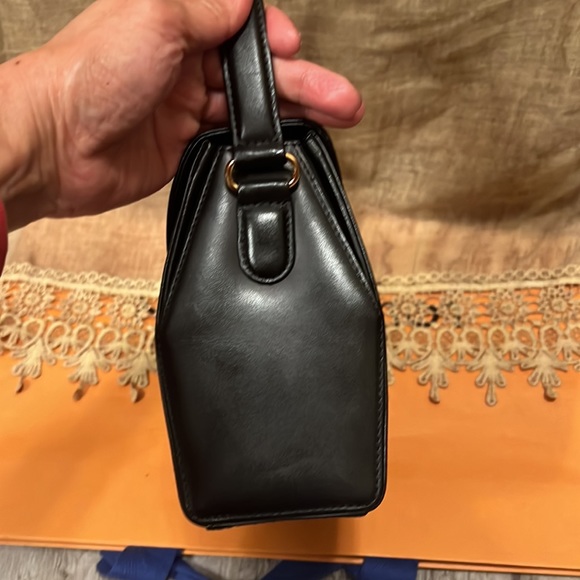 Authentic pre loved black Givenchy - Picture 5 of 8